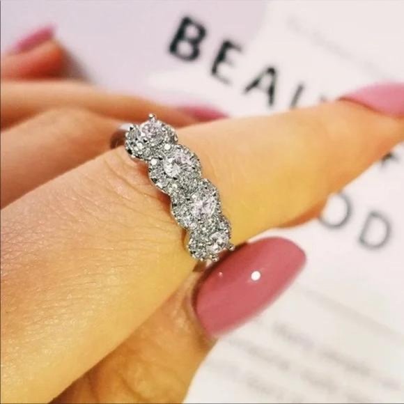 ETERNITY 925 STERLING SILVER DIAMOND BAND RING, CUTE RING, SHINY RING. - Picture 2 of 7